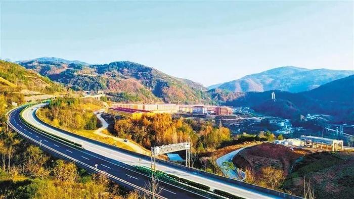 1690245009463168.jpg 4.jpg