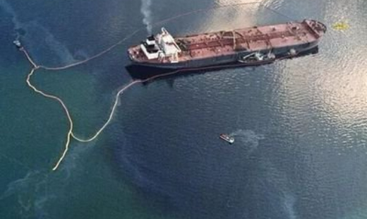 衛(wèi)星拍攝的黑色斑塊，怎樣被識(shí)別為海洋溢油事故？